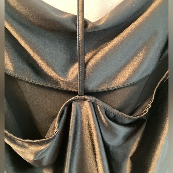 Slinky Black Top - Picture 6 of 10